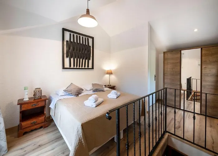 Authentic Stone House Lola Vakantiehuis Makarska